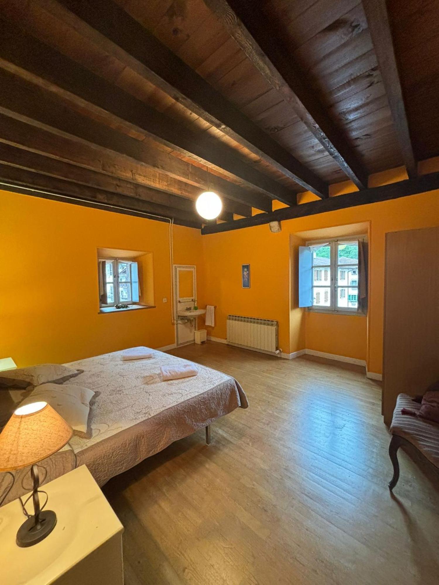 Hotel Zubietako Ostatua Habitación foto